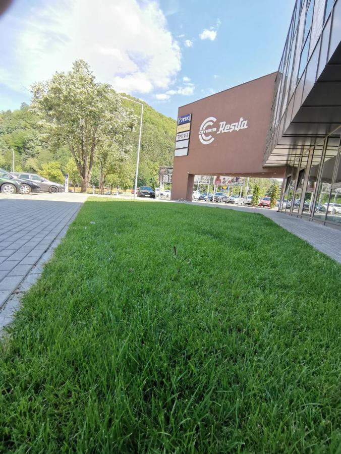 City Center Accomodation - 101 Ρέσιτσα Εξωτερικό φωτογραφία