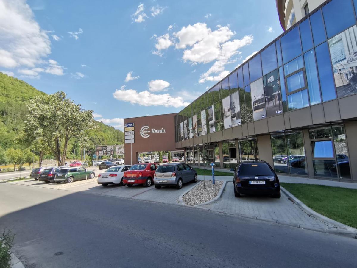 City Center Accomodation - 101 Ρέσιτσα Εξωτερικό φωτογραφία