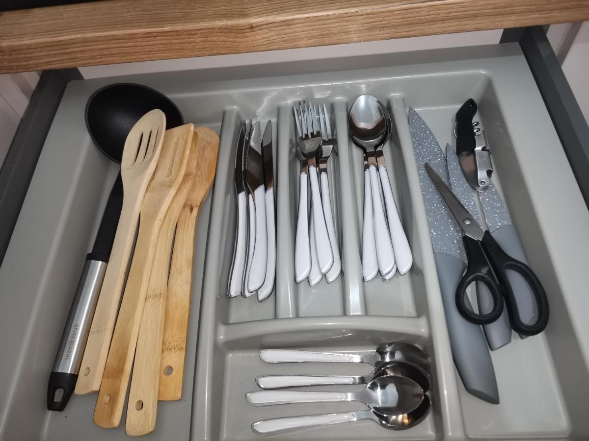 City Center Accomodation - 101 Ρέσιτσα Εξωτερικό φωτογραφία